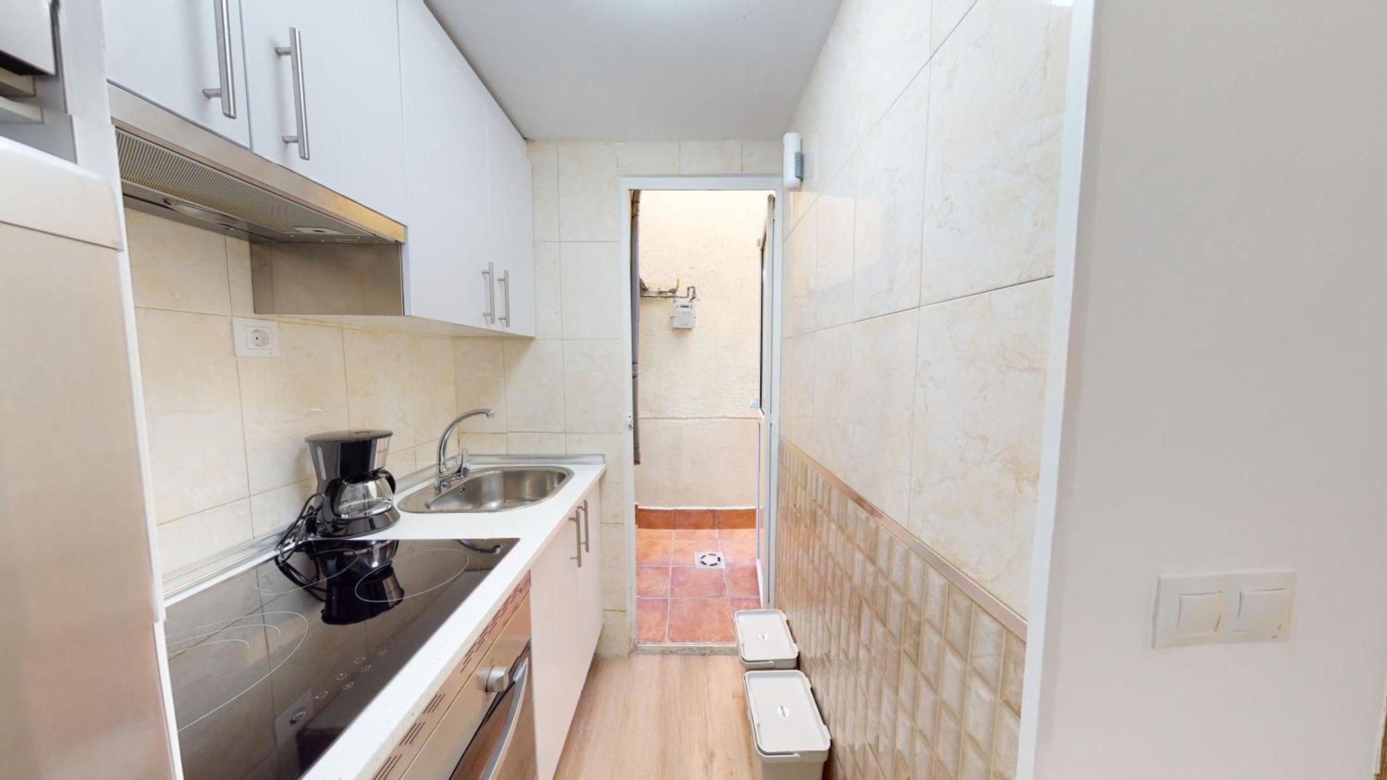 Cozy Apartment In Malasana For 4 Pax - Velarde Мадрид Екстериор снимка